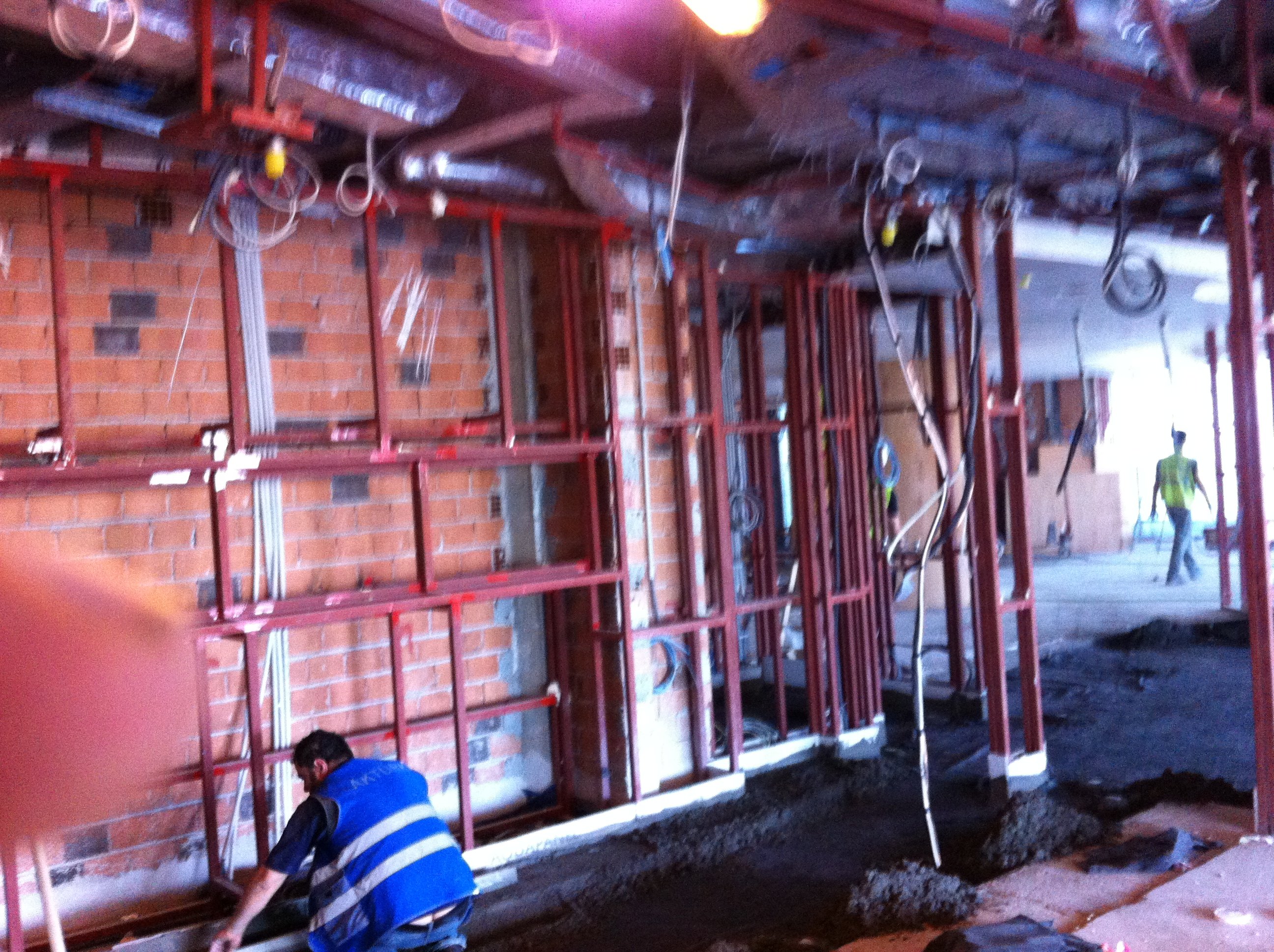 Zorlu Ruffless Otel harita ölçmeleri